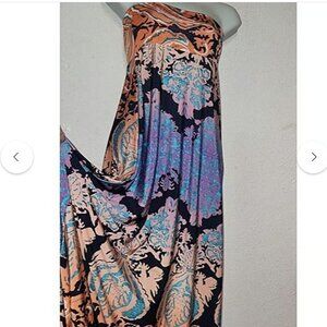 True Light **maxi dress, Nylon, in size small